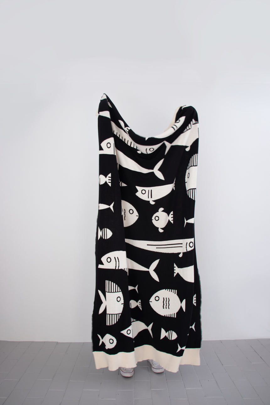 COPERTA KEEP SWIMMING DI EON RHEEDER