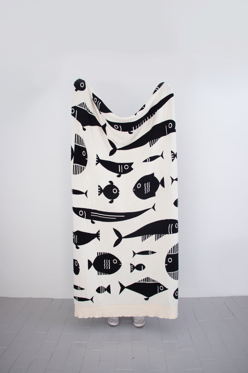 COPERTA KEEP SWIMMING DI EON RHEEDER