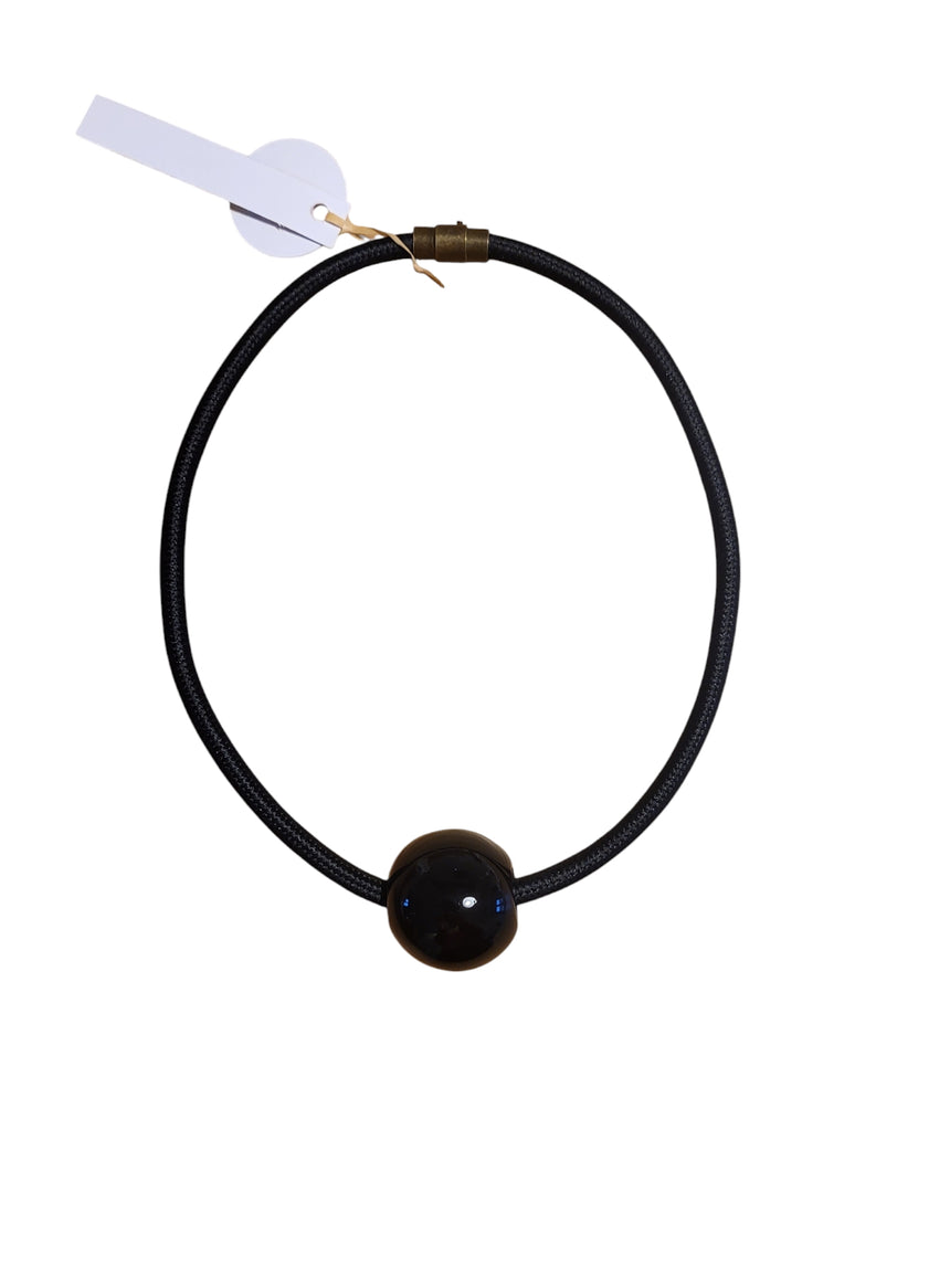 COLLANA SFERA IN CERAMICA