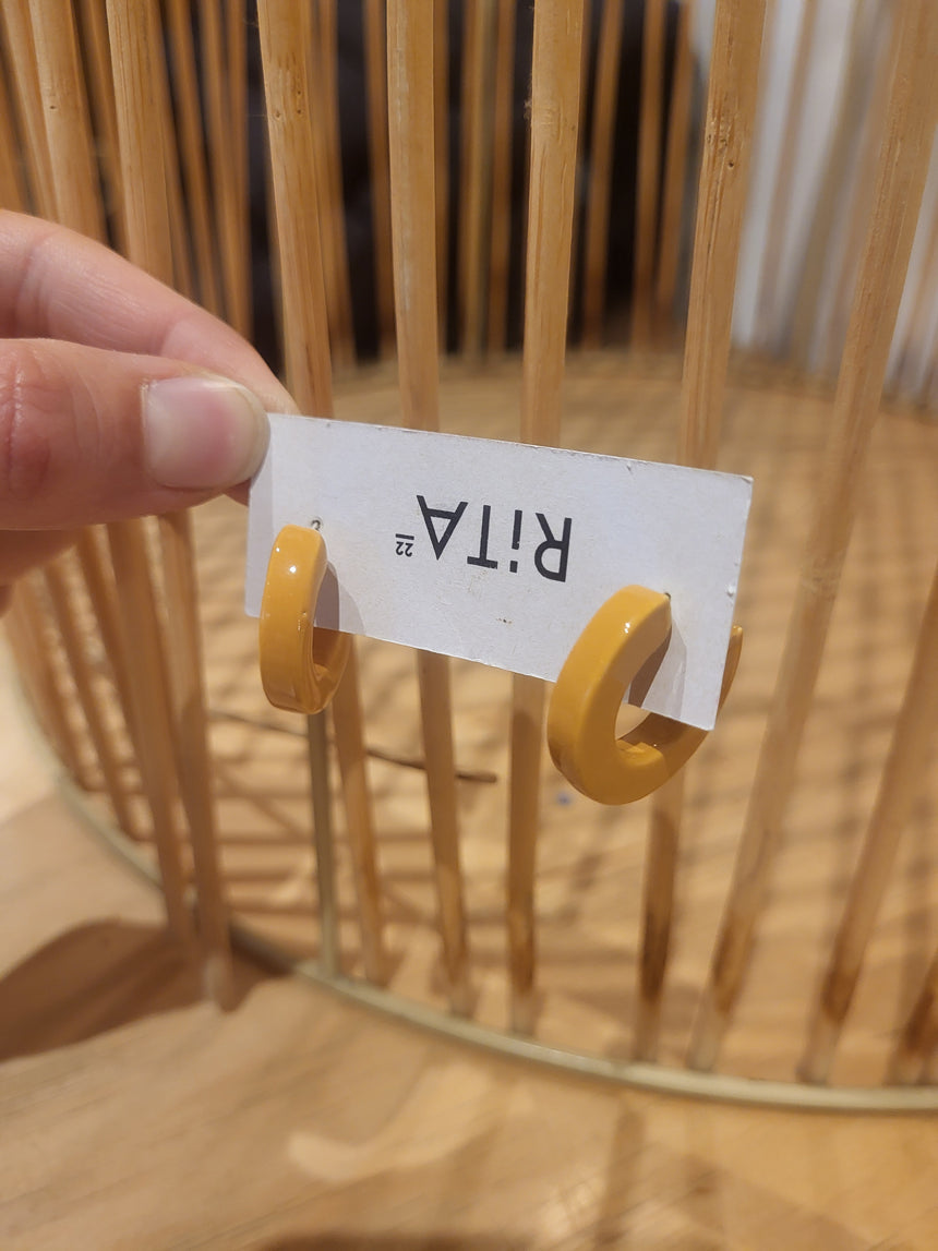 ORECCHINI A CERCHO IN CERAMICA